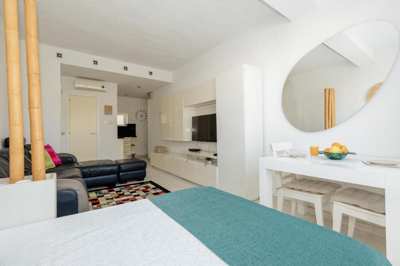 Top2Stay Los Alamos Торремолинос Экстерьер фото